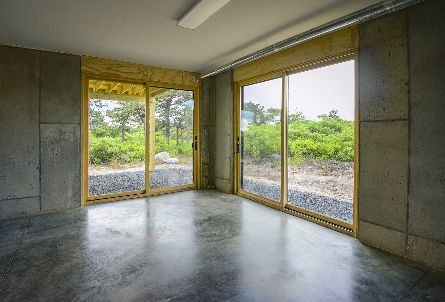 Laurel Mtn — interior view