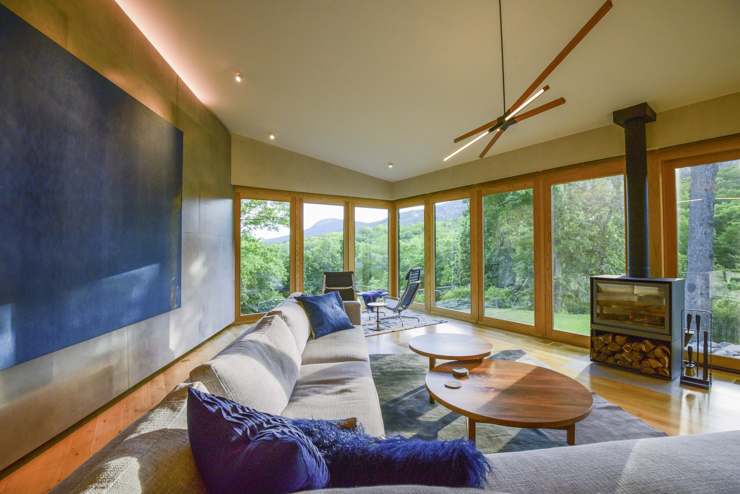 Marakill — living room