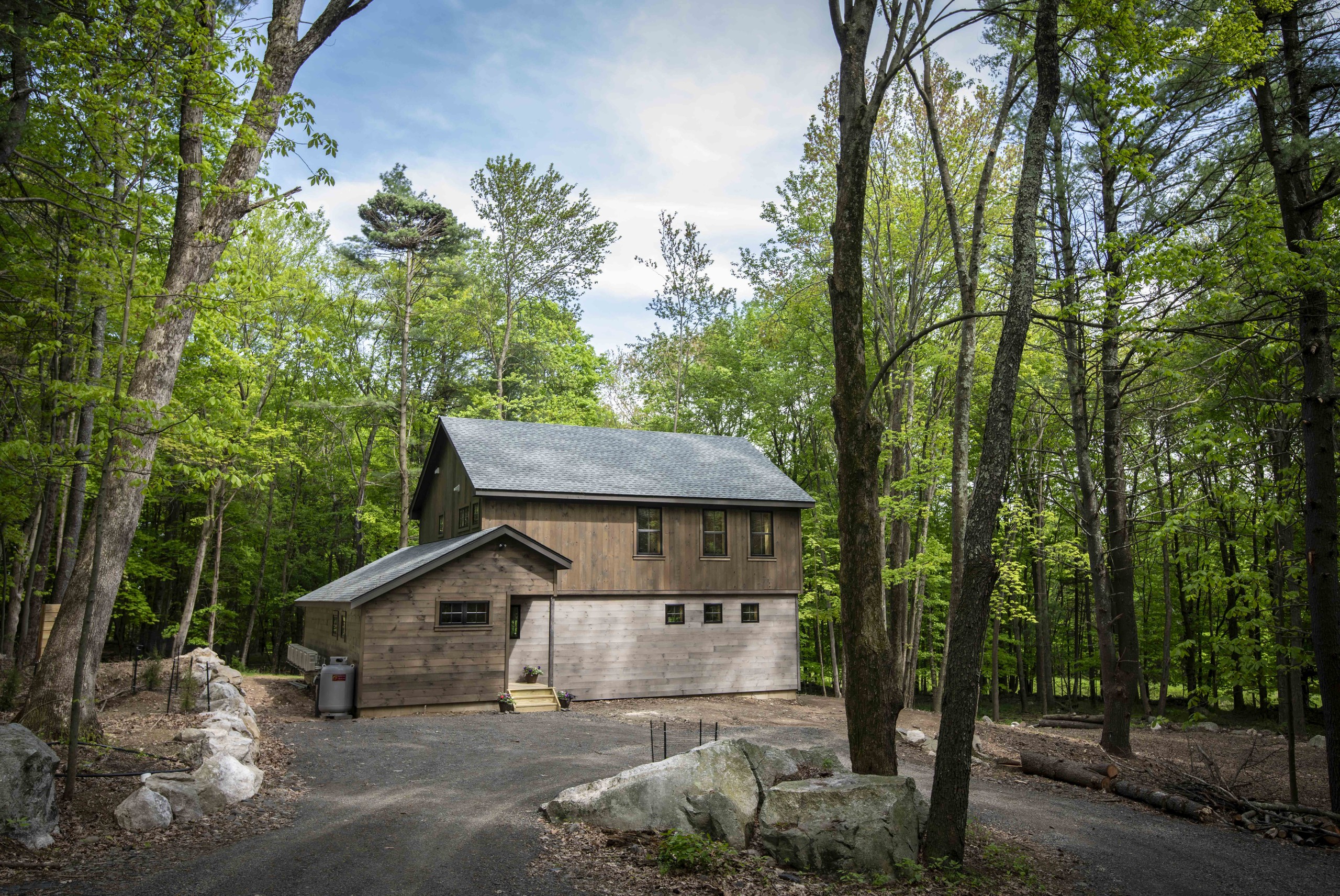 Mountain Rest — living space