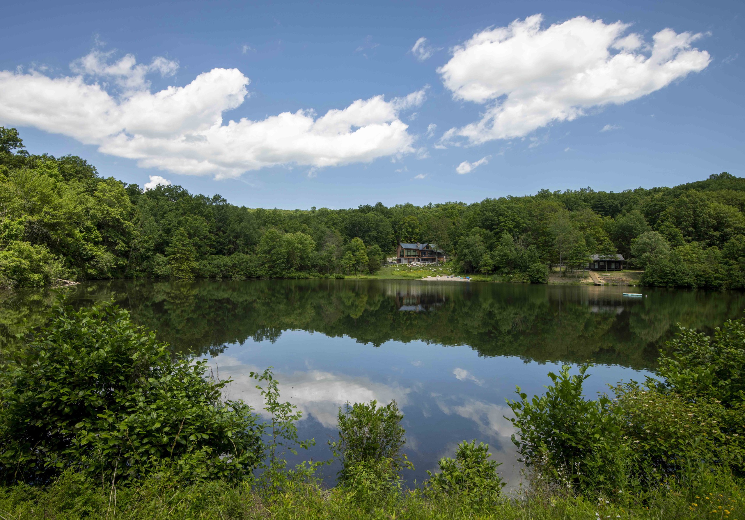 Undercliff Lake — detail view